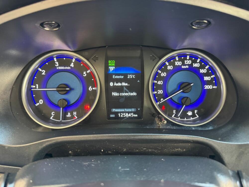 Toyota Hilux CD