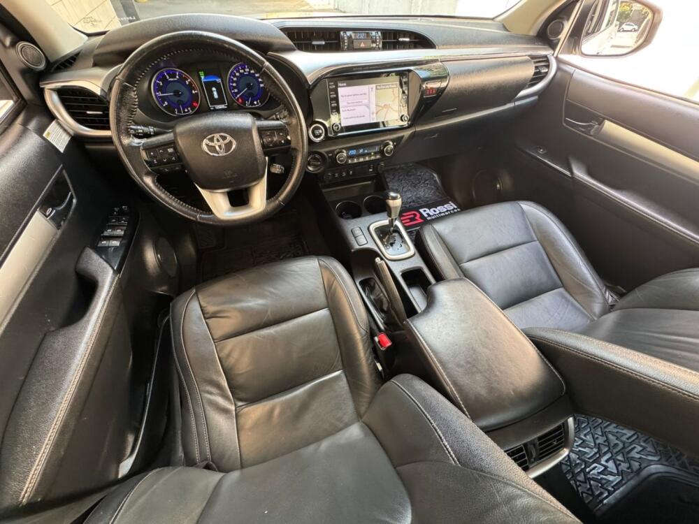 Toyota Hilux CD