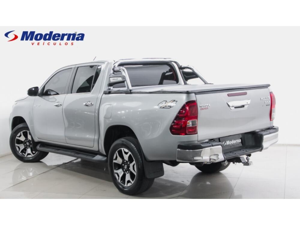 Toyota Hilux CD