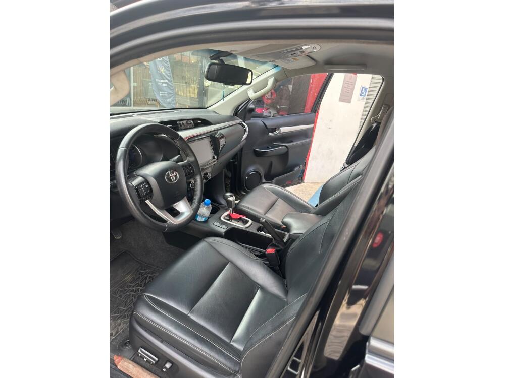 Toyota Hilux CD