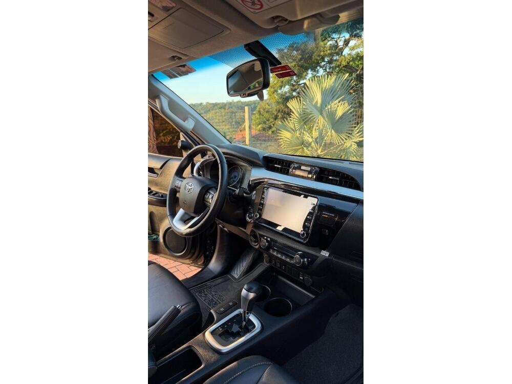 Toyota Hilux CD