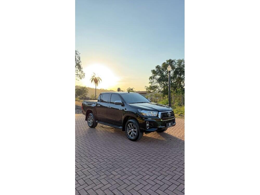 Toyota Hilux CD