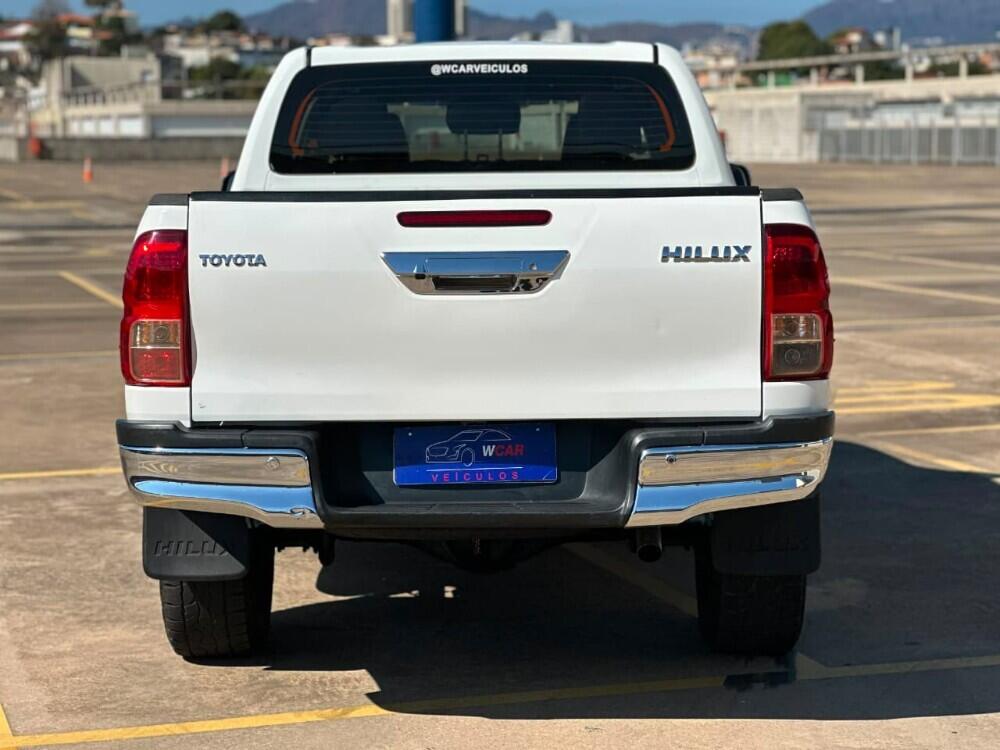 Toyota Hilux CD