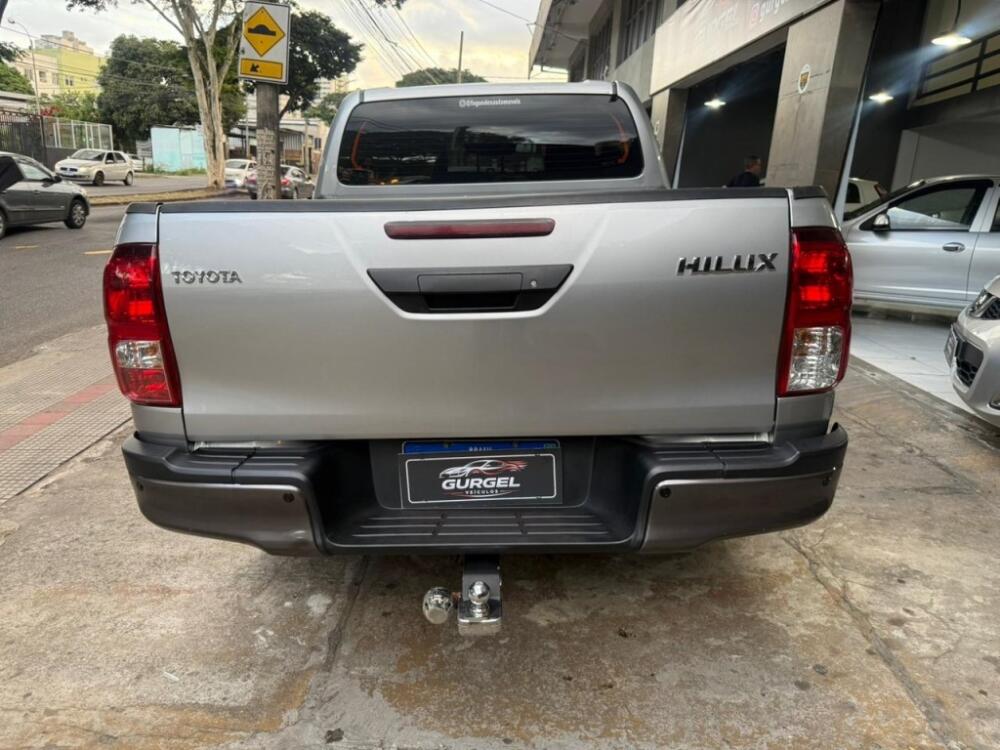 Toyota Hilux CD