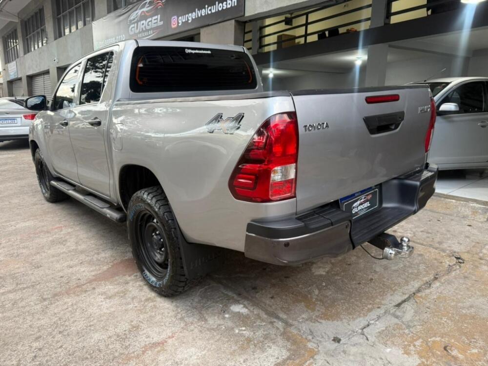 Toyota Hilux CD