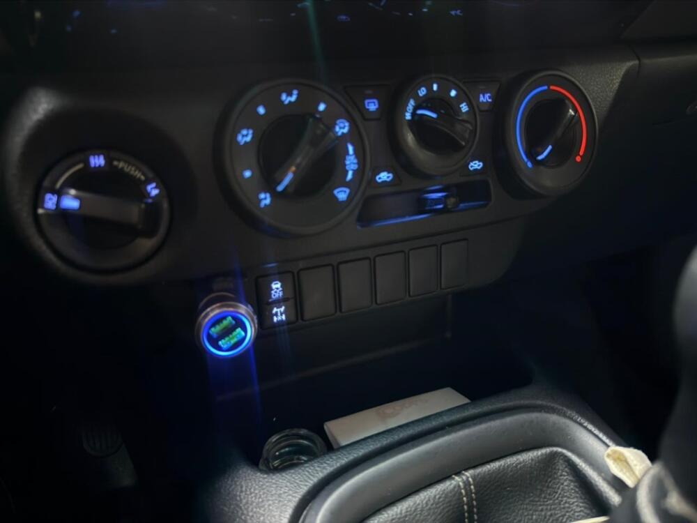 Toyota Hilux CD