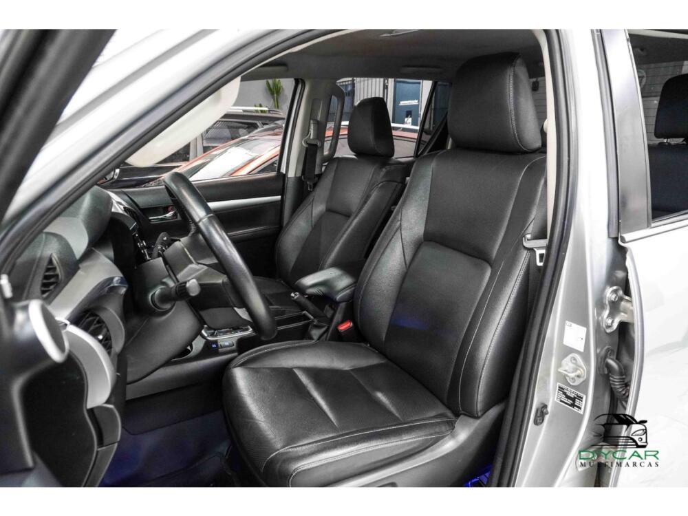 Toyota Hilux CD