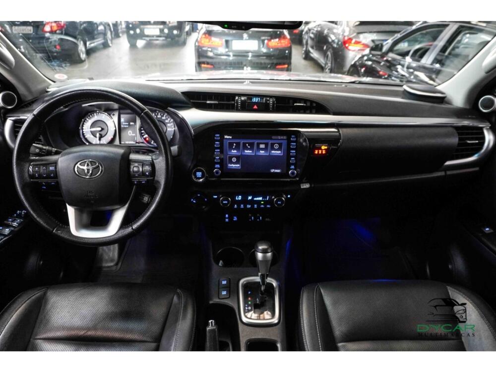 Toyota Hilux CD