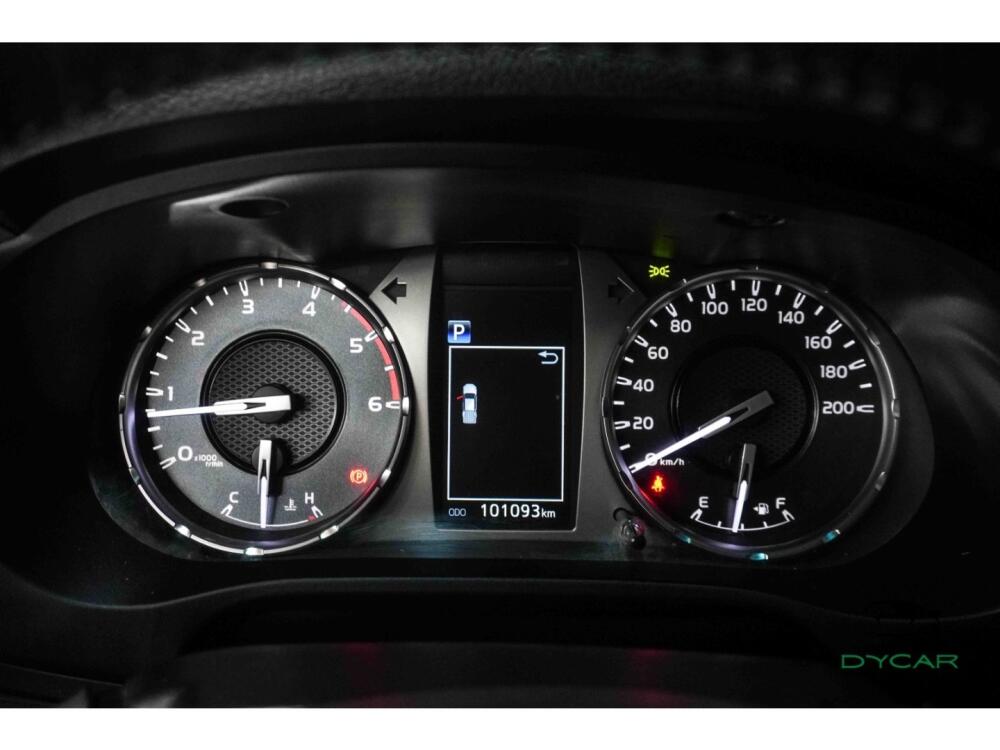 Toyota Hilux CD