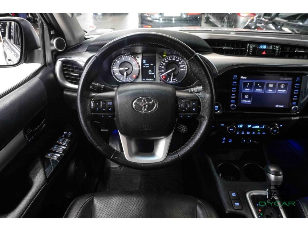 Toyota Hilux CD