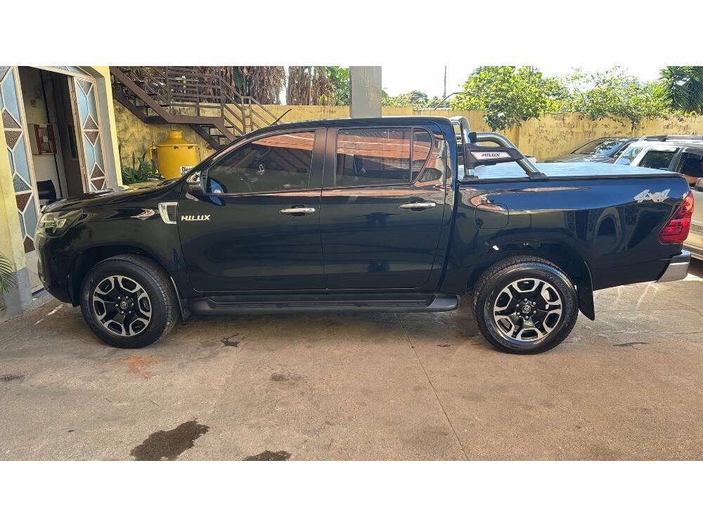 Toyota Hilux CD