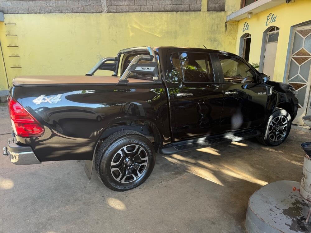 Toyota Hilux CD