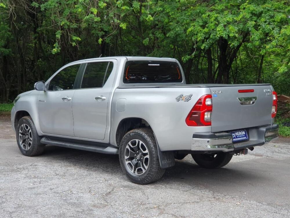 Toyota Hilux CD