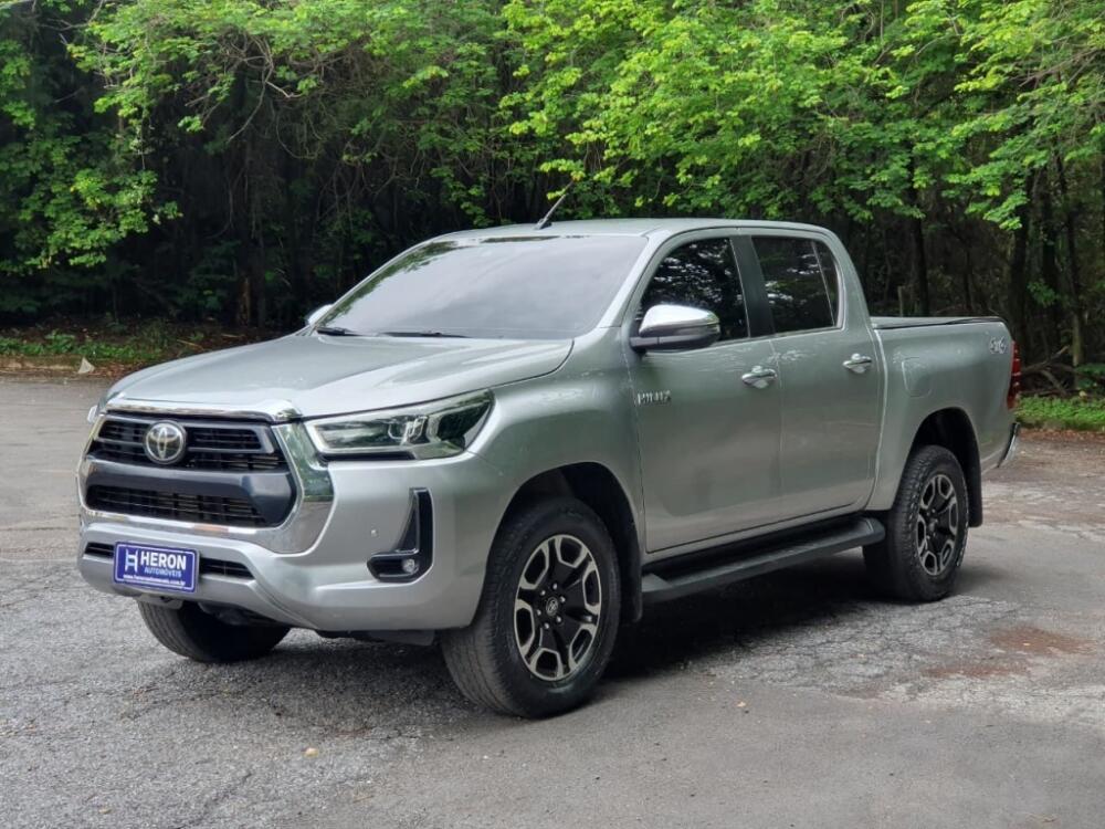 Toyota Hilux CD