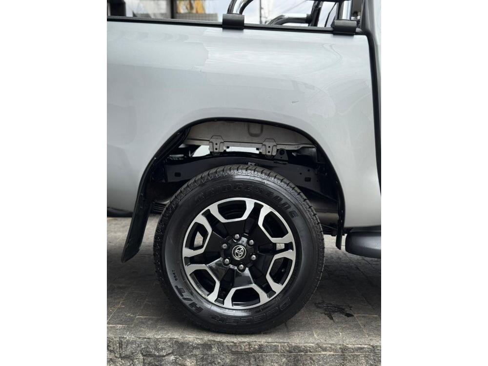 Toyota Hilux CD