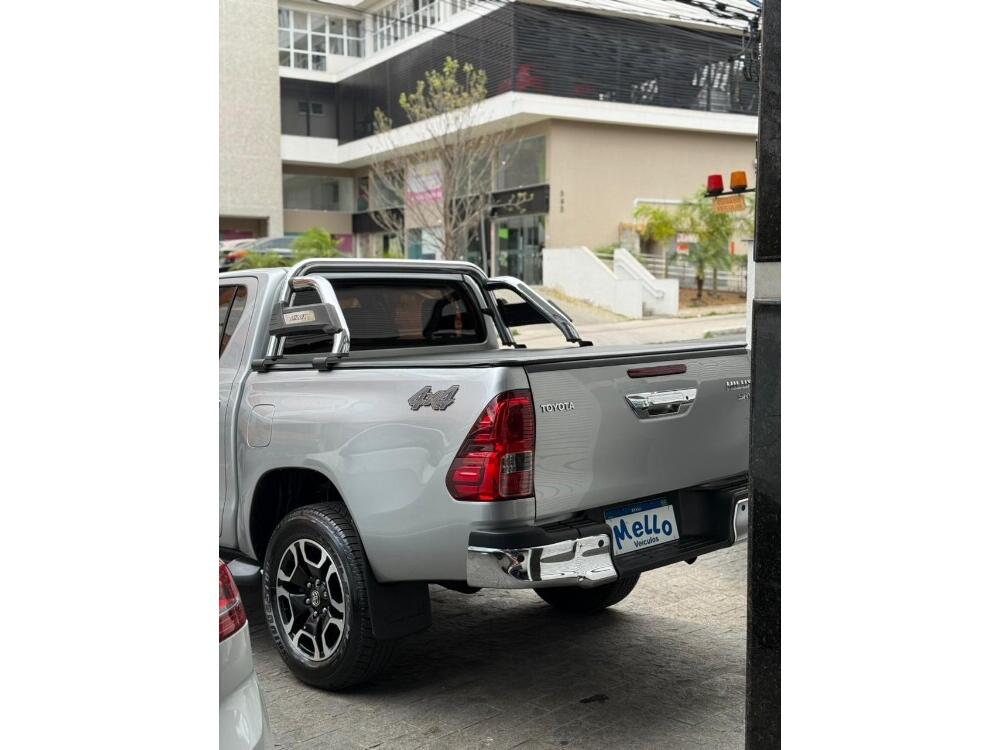 Toyota Hilux CD