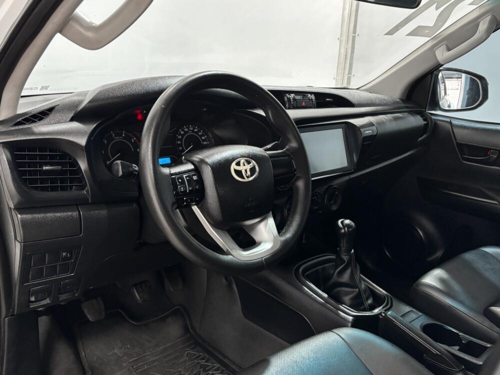 Toyota Hilux CD