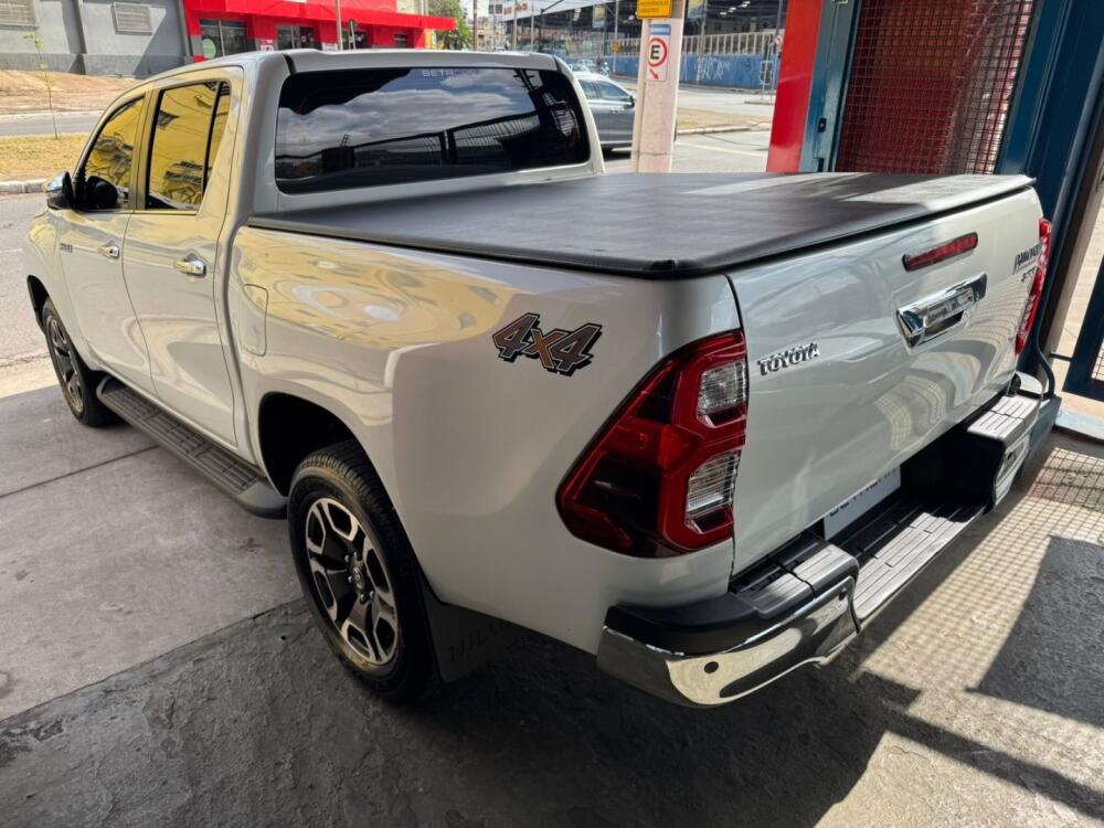 Toyota Hilux CD