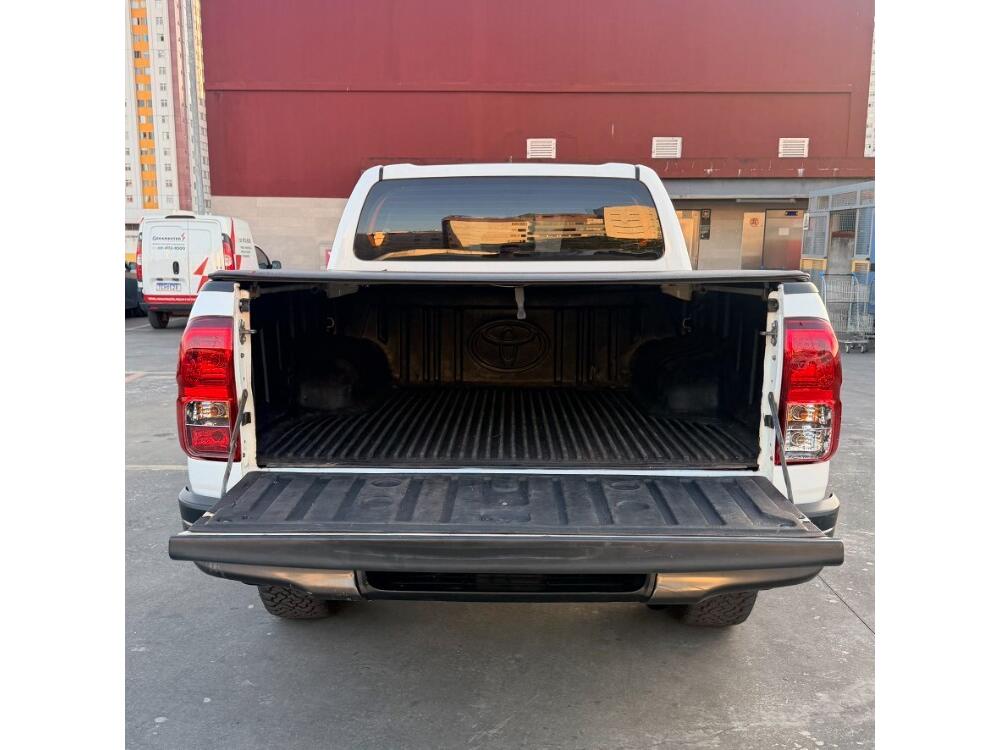 Toyota Hilux CD