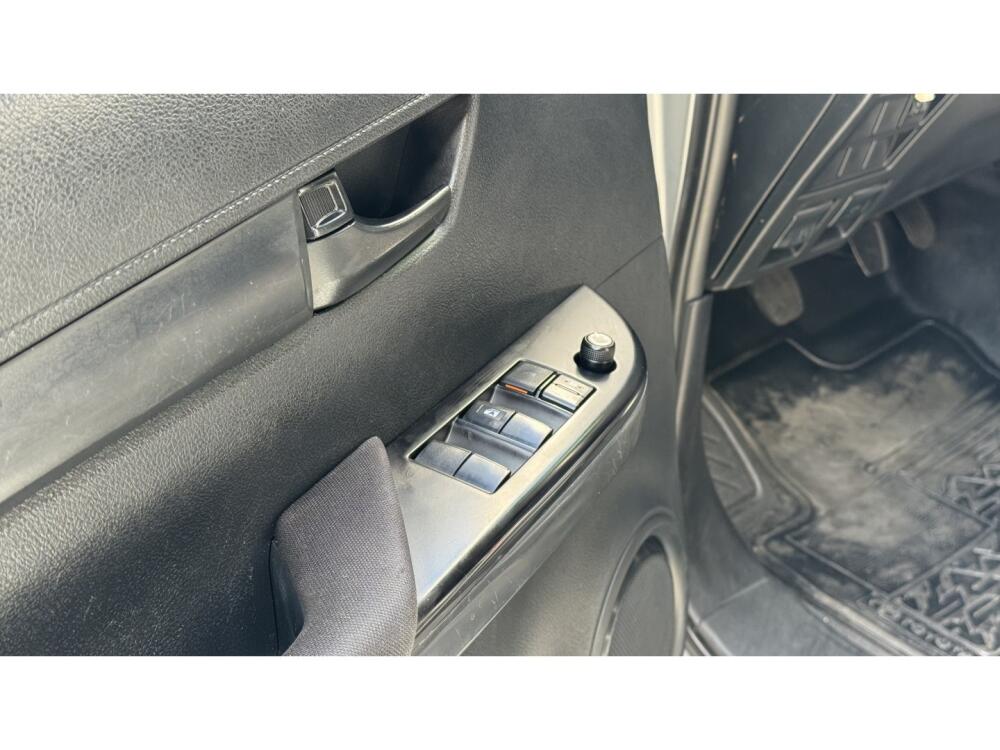 Toyota Hilux CD