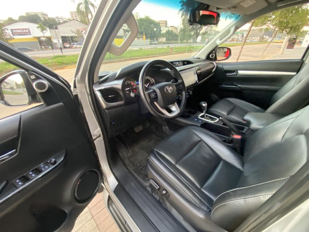 Toyota Hilux CD