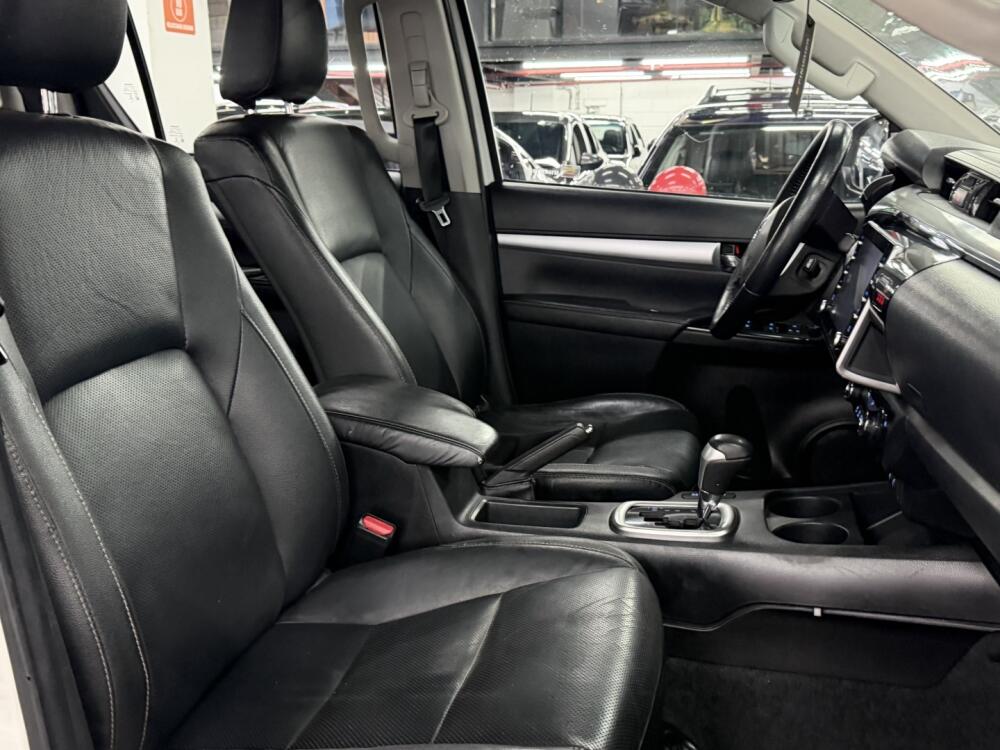 Toyota Hilux CD