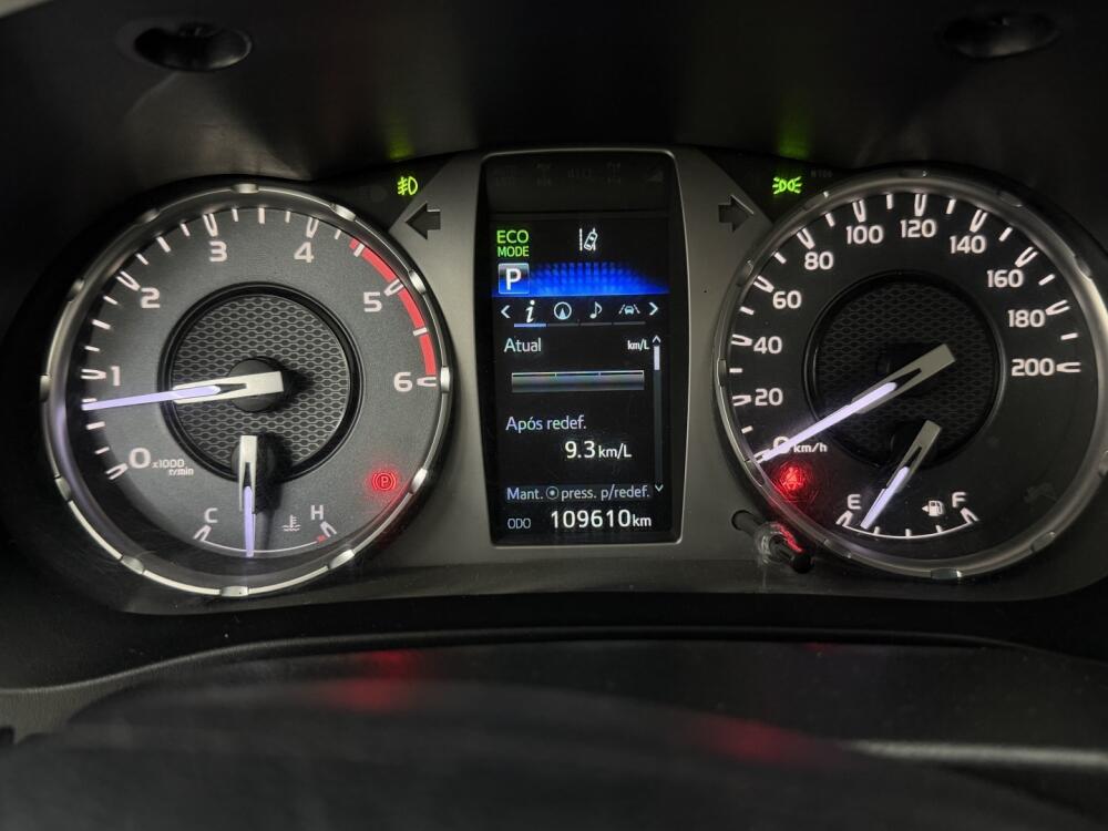 Toyota Hilux CD
