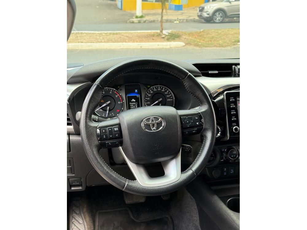 Toyota Hilux CD