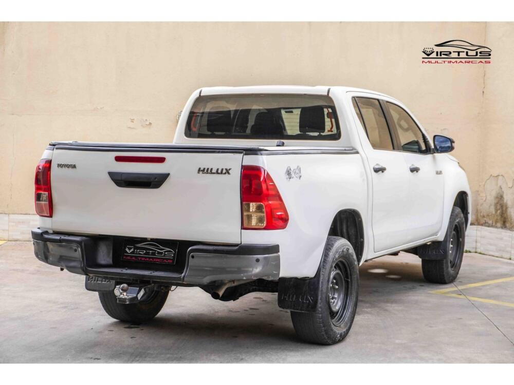 Toyota Hilux CD