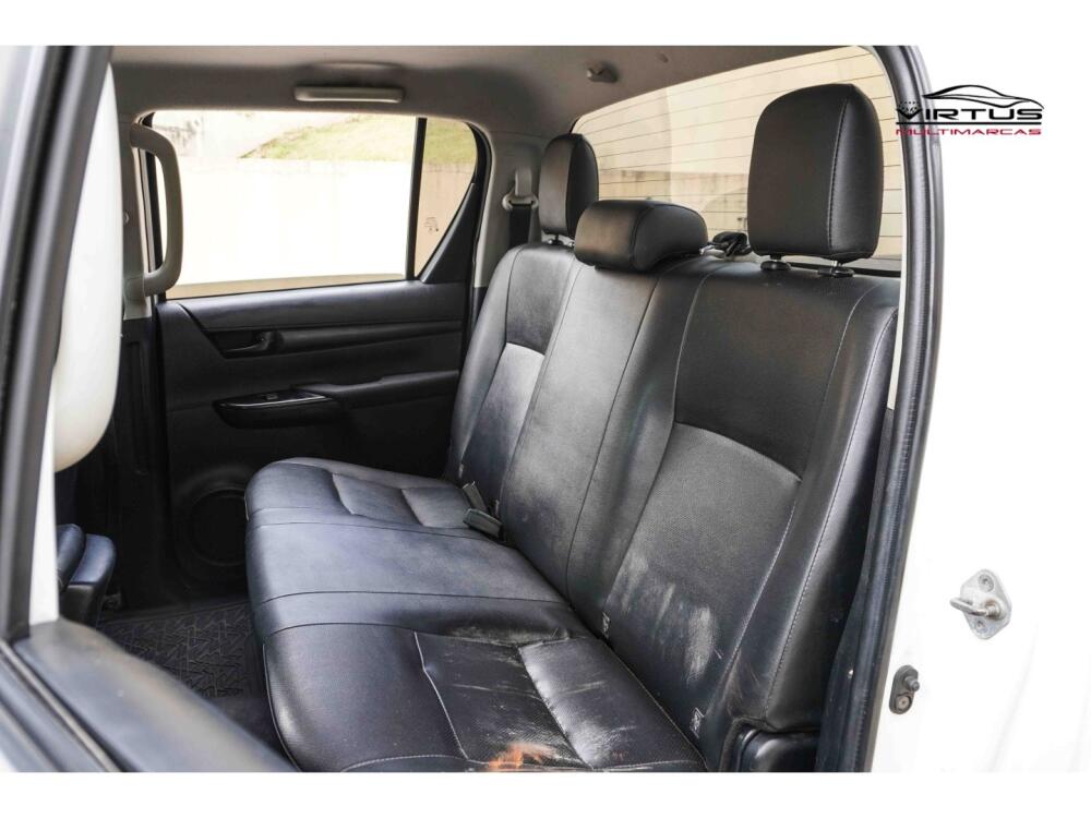 Toyota Hilux CD