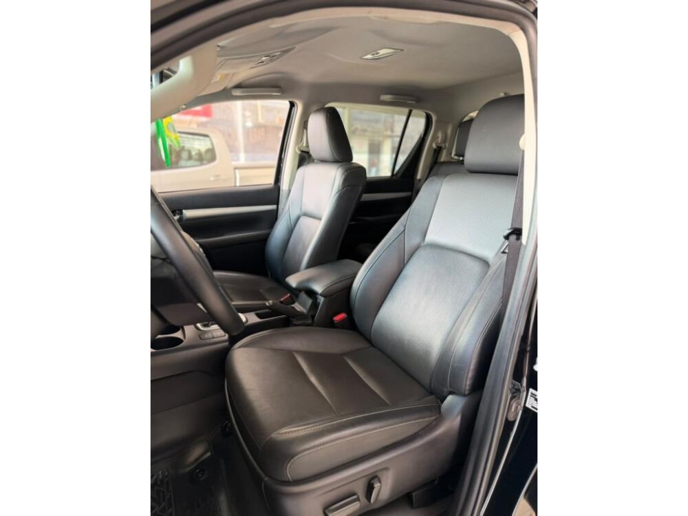 Toyota Hilux CD