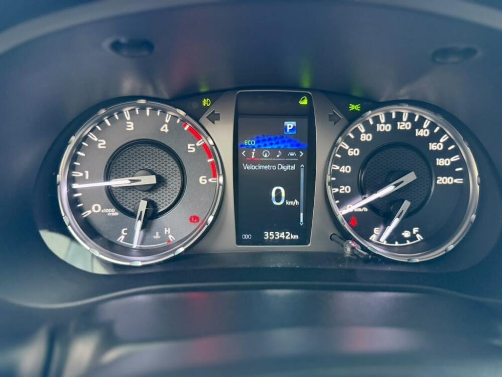 Toyota Hilux CD