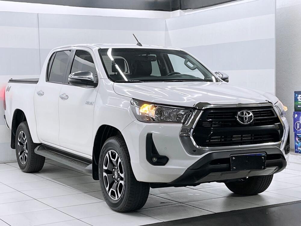 Toyota Hilux CD