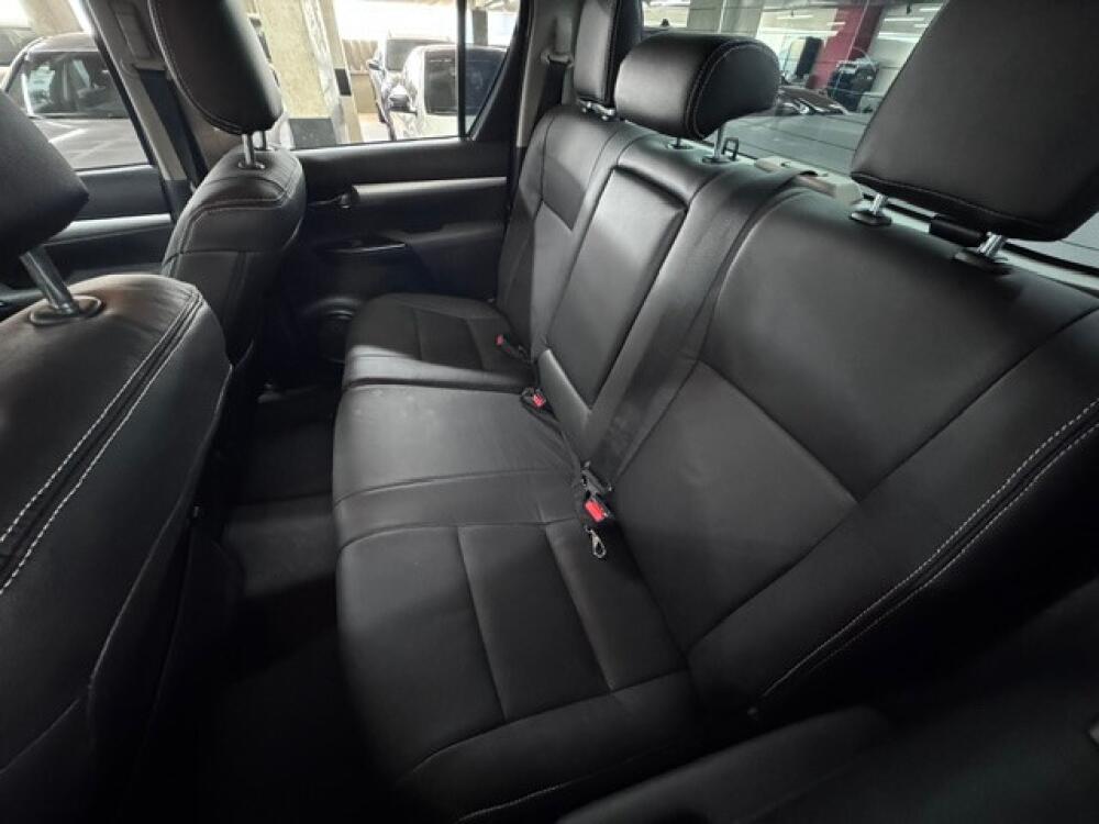 Toyota Hilux CD