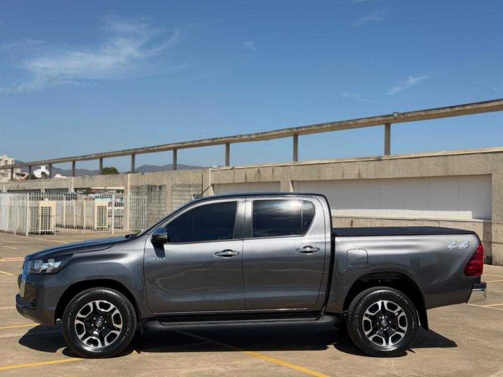 Toyota Hilux CD