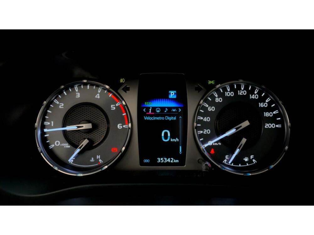Toyota Hilux CD