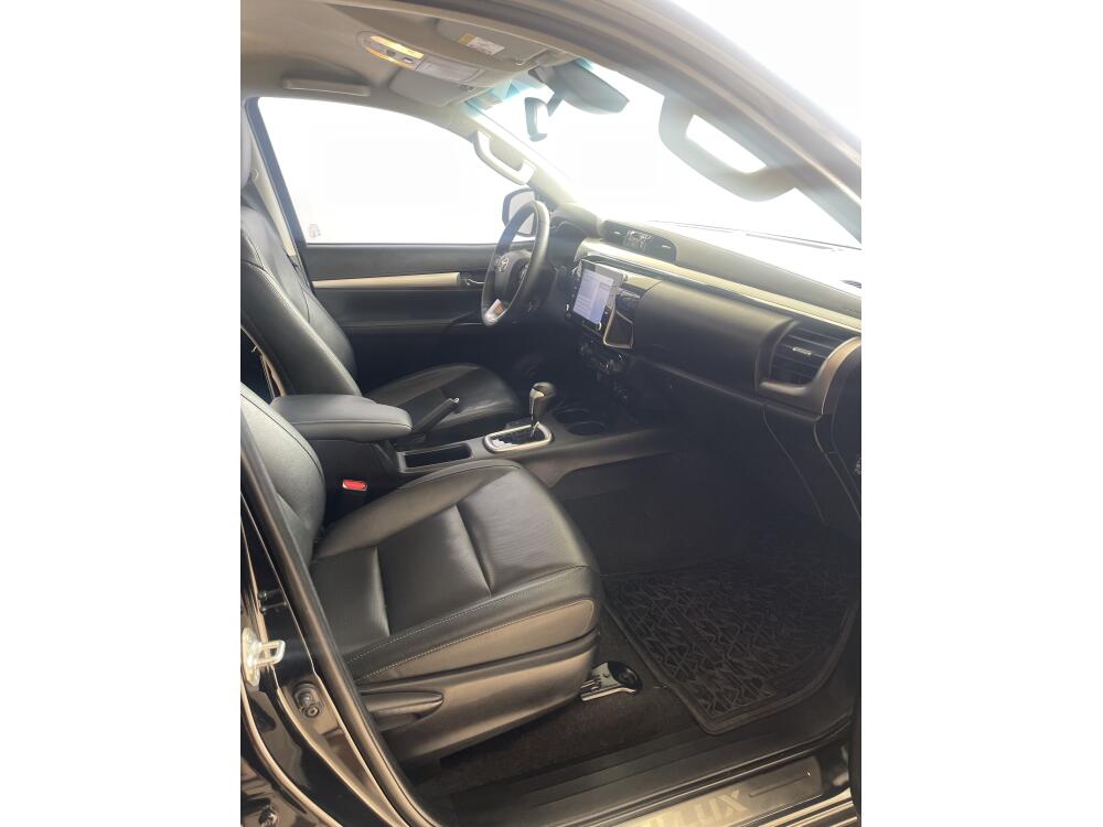 Toyota Hilux CD