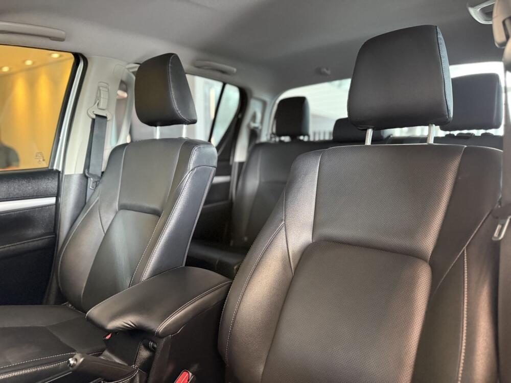 Toyota Hilux CD
