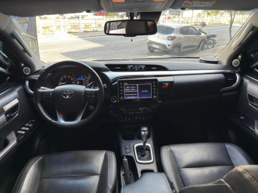Toyota Hilux CD