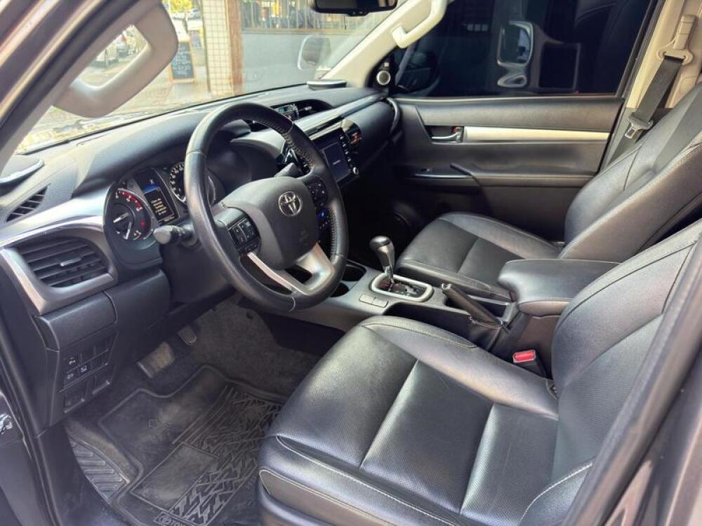 Toyota Hilux CD