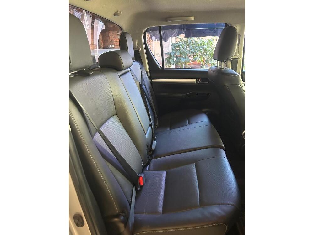 Toyota Hilux CD