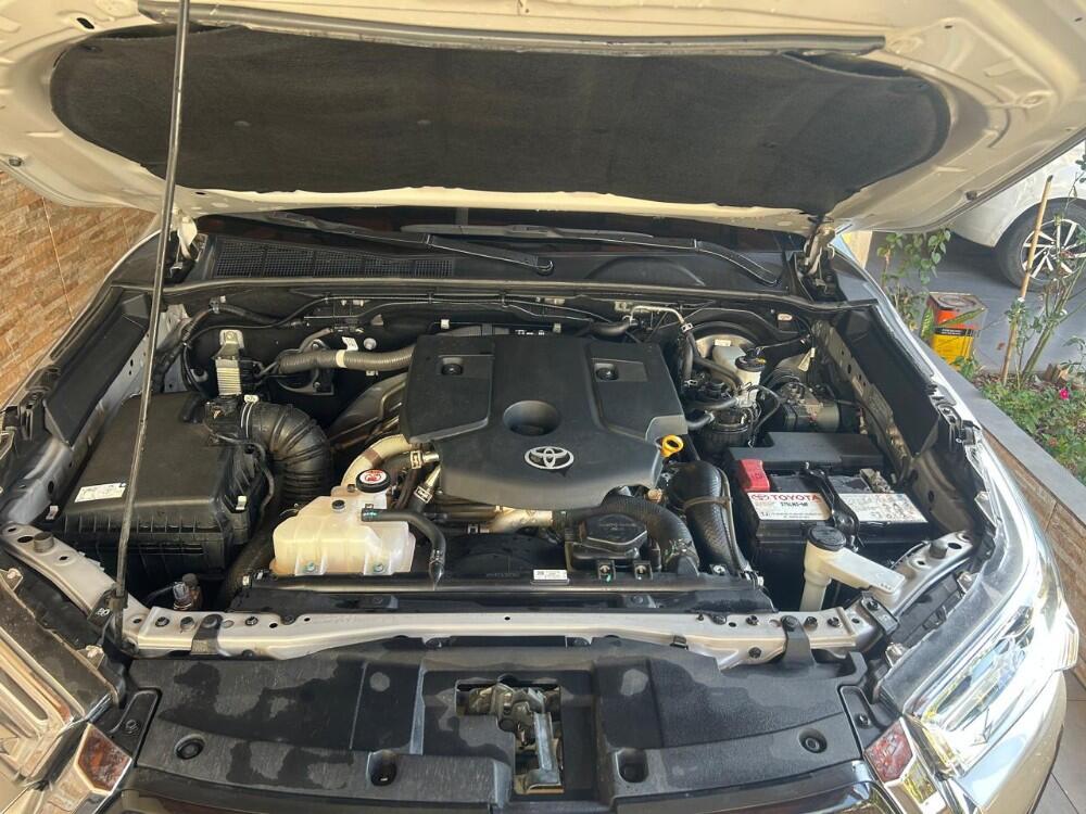 Toyota Hilux CD