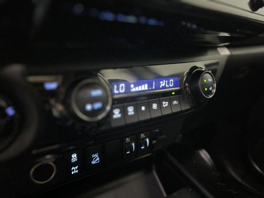 Toyota Hilux CD