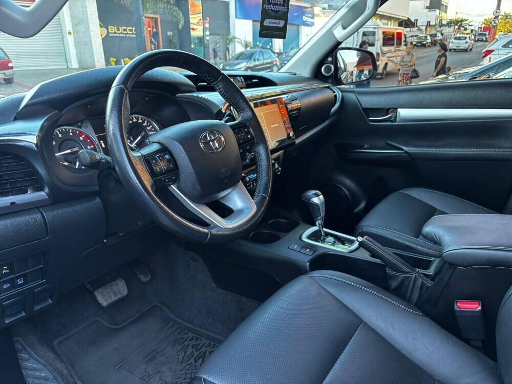 Toyota Hilux CD