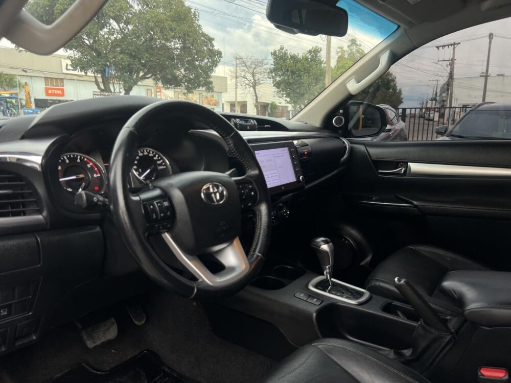 Toyota Hilux CD