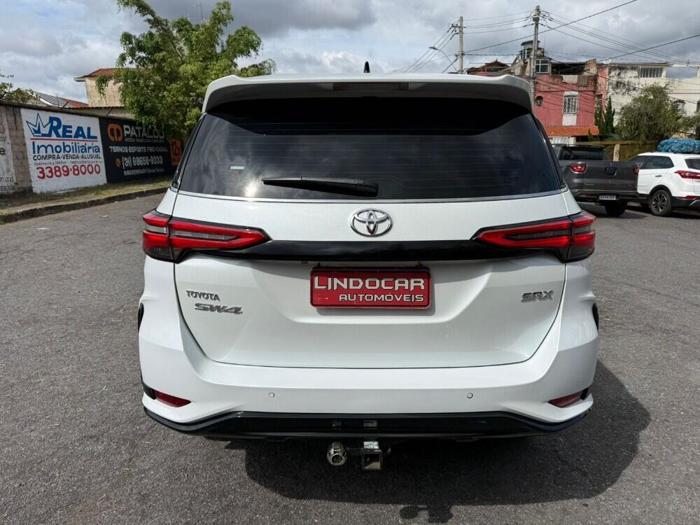 Toyota Hilux CD