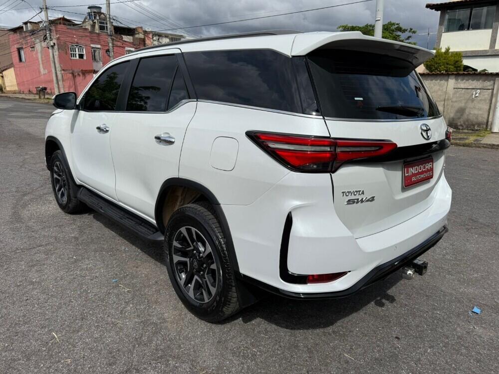 Toyota Hilux CD