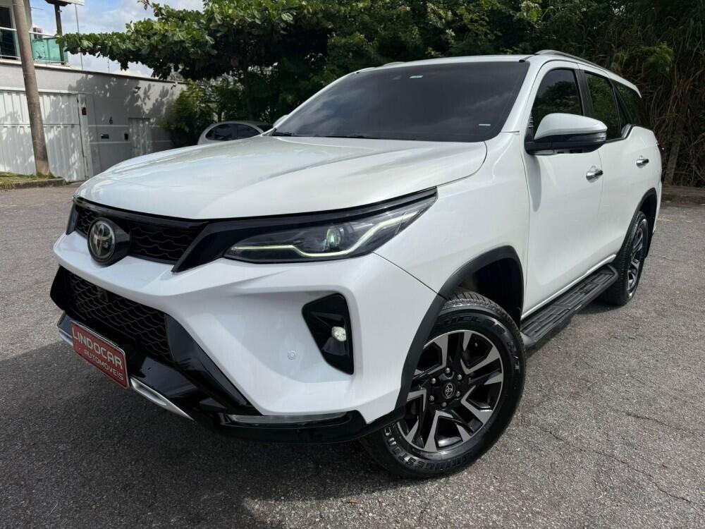 Toyota Hilux CD