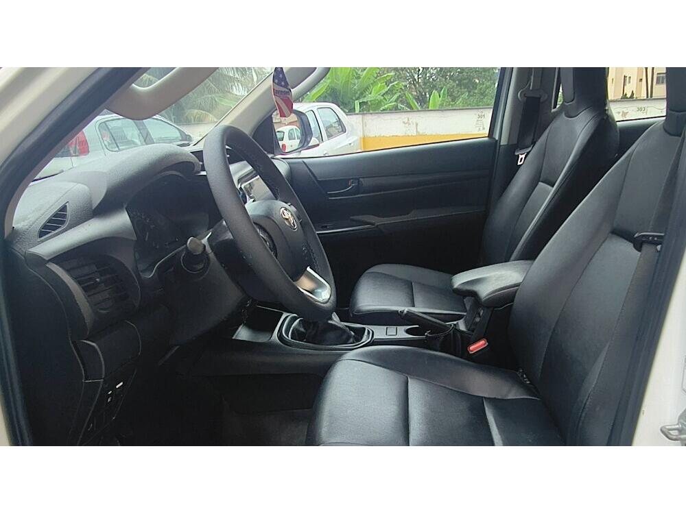 Toyota Hilux CD