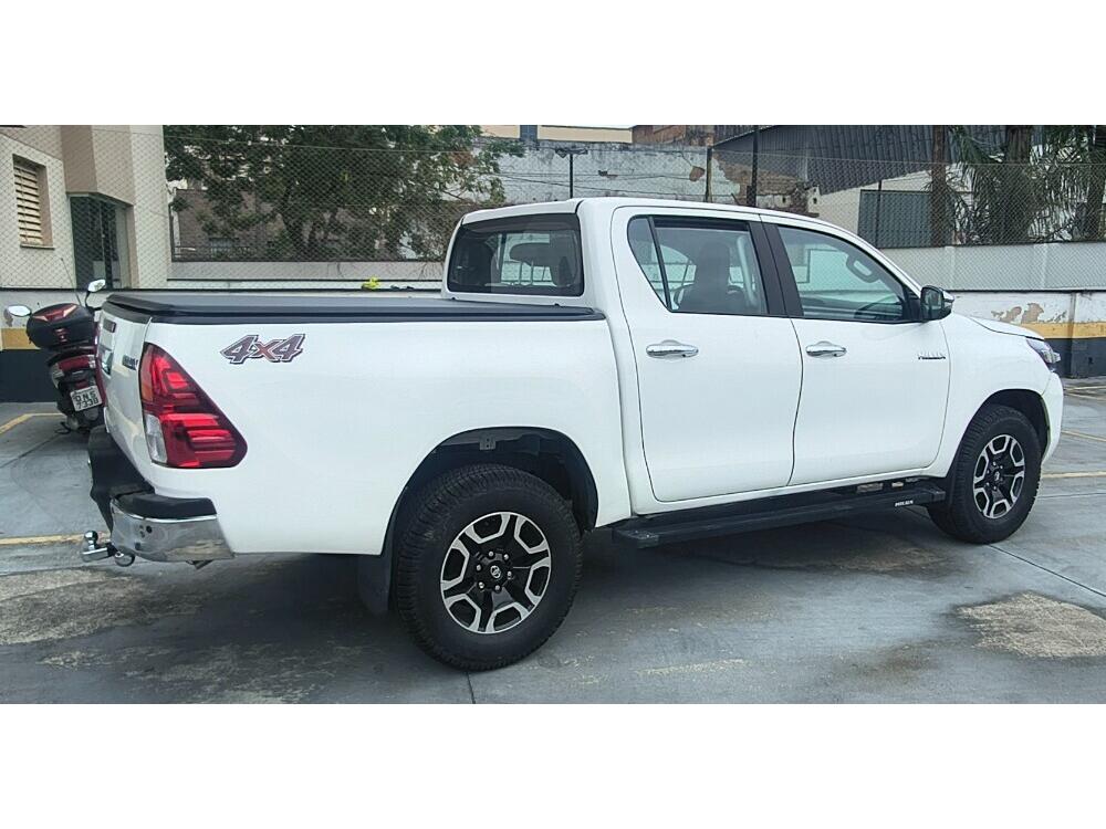 Toyota Hilux CD